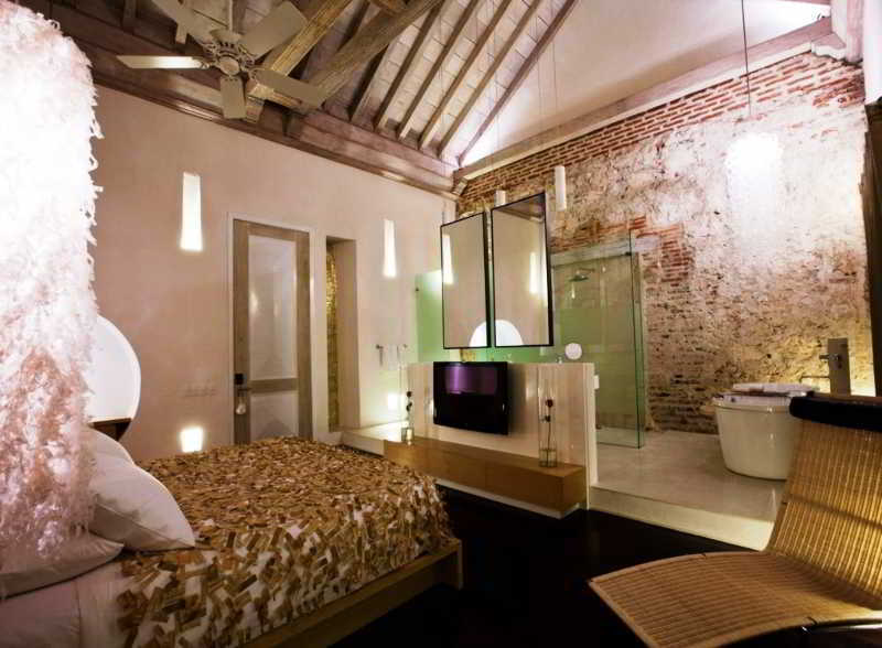 Mansion Hotel